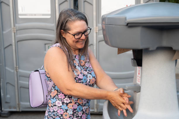 Best Affordable portable toilet rental  in Azle, TX